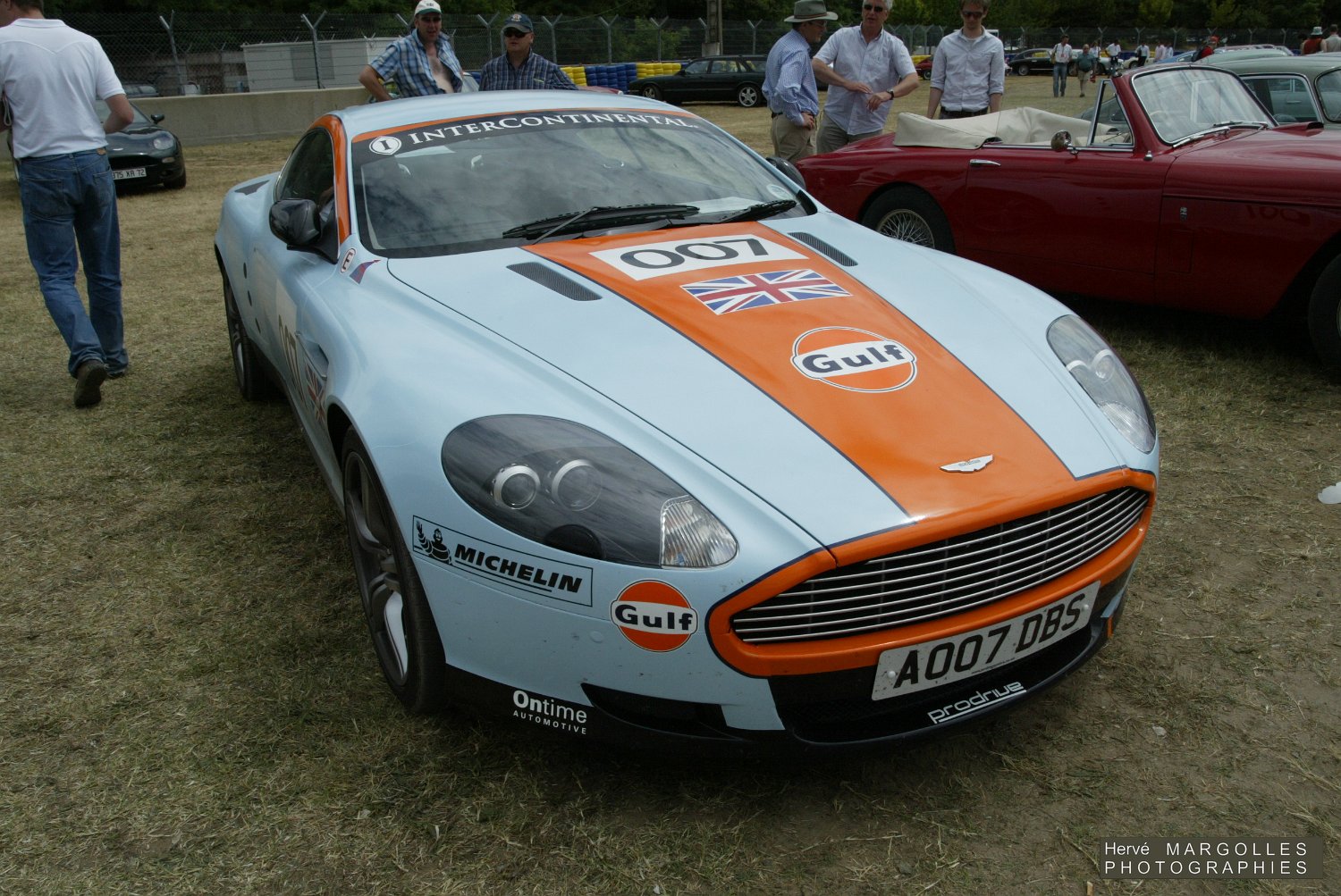 2008_Aston Martin DBS Vantage-01.JPG
